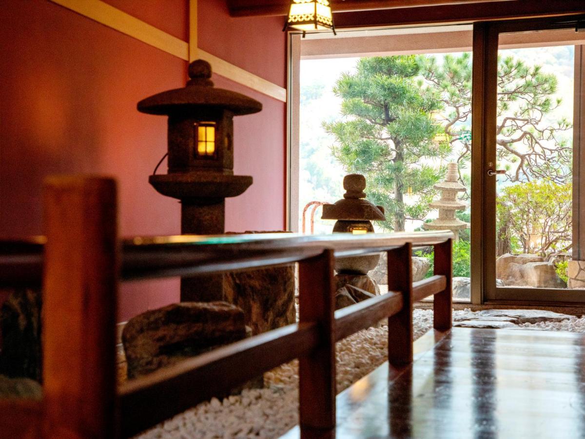 Wakamatsu Yugawarasekitei Hotel Eksteriør billede
