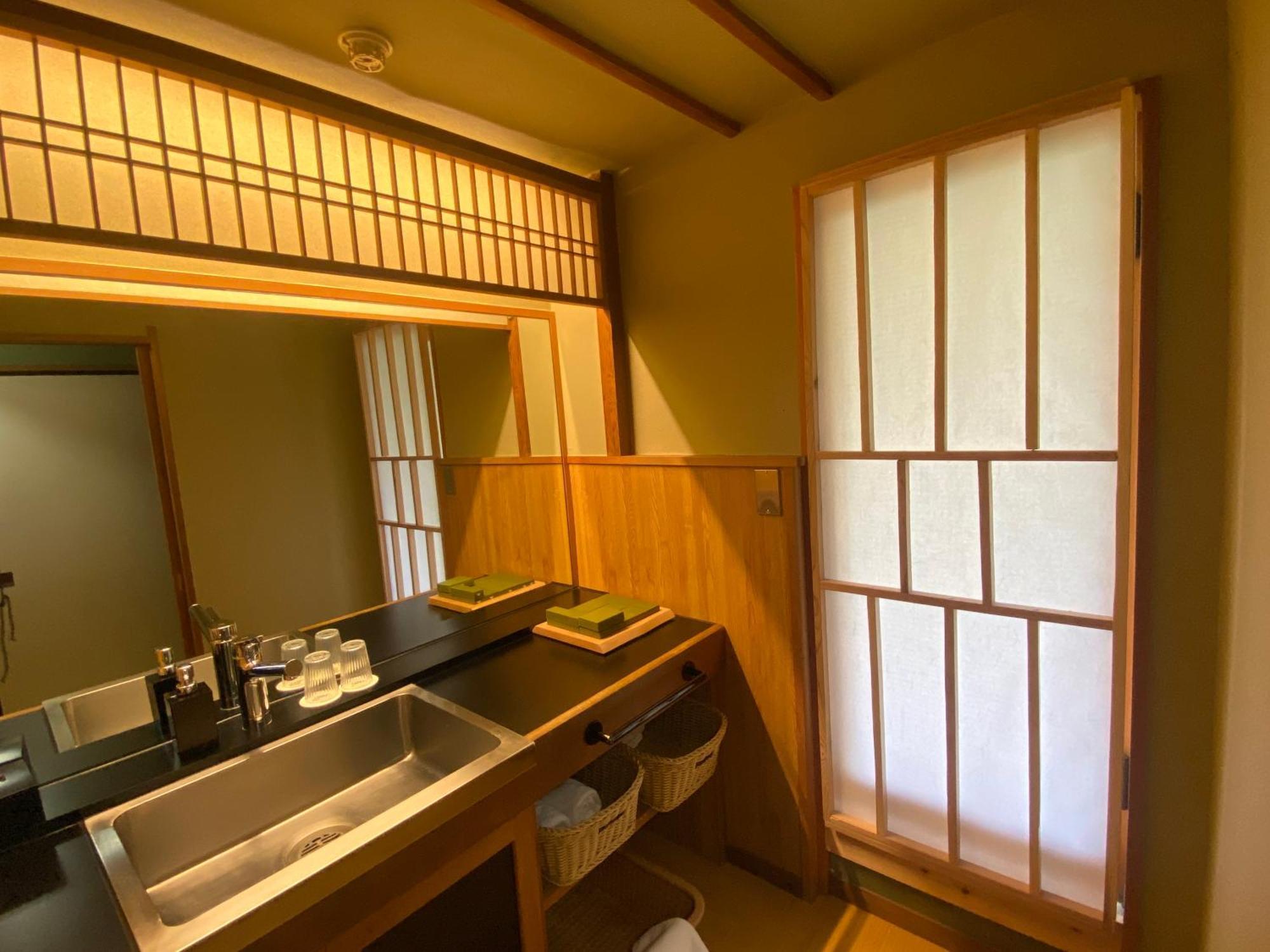 Wakamatsu Yugawarasekitei Hotel Eksteriør billede